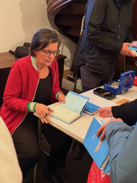 Agnieszka Lessmann siginiert